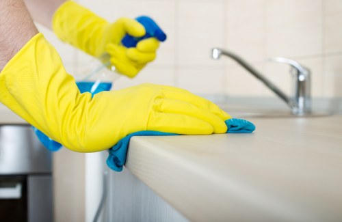 Payment methods and encrypted checkout for Carpetcleaning Barnes